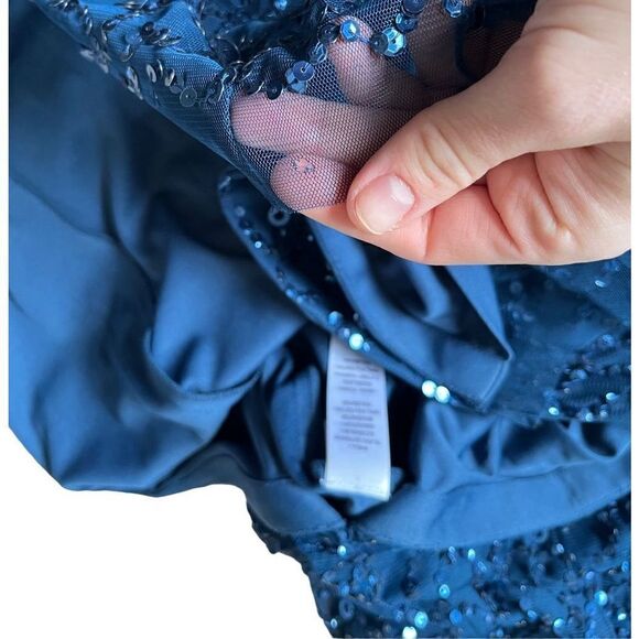 Adrianna Papell Cut Out Back Maxi Blue Sequined Dress size 10 - Picture 7 of 12